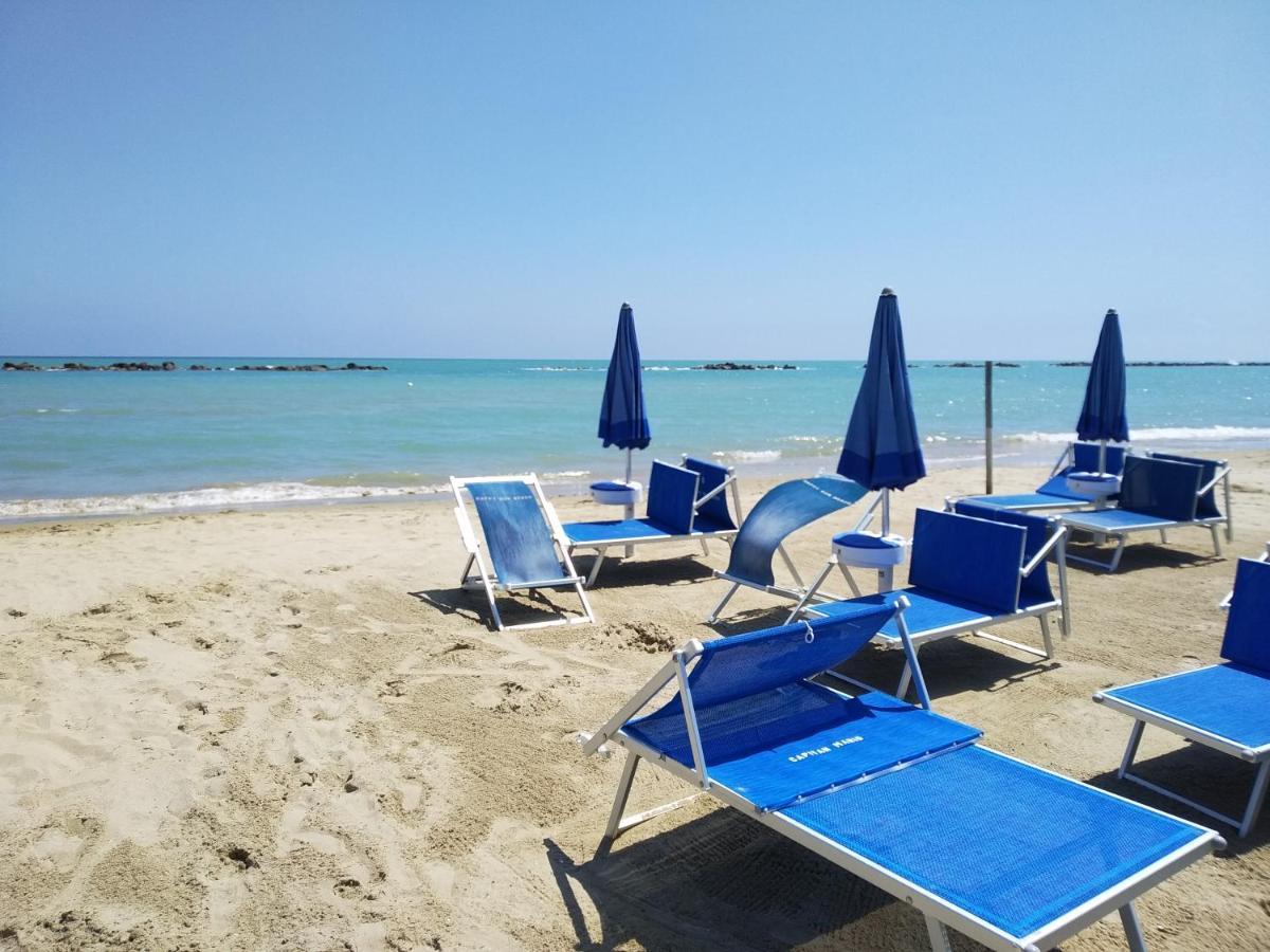 Casa Giardino Lejlighed San Benedetto del Tronto Eksteriør billede